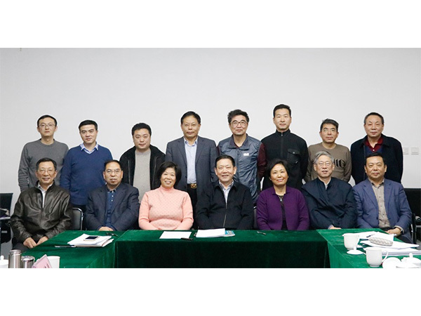 中国安全产业协会《隔离式纳塑板外墙防火保温系统应用技术规程（征求意见稿）》评审会召开